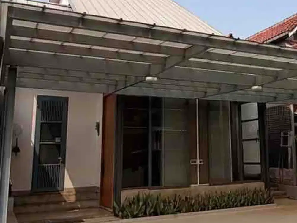 Rumah Renov bagus Tropical minimalis Alam Sutera