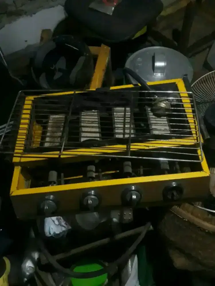 Kompor panggangan untuk usaha