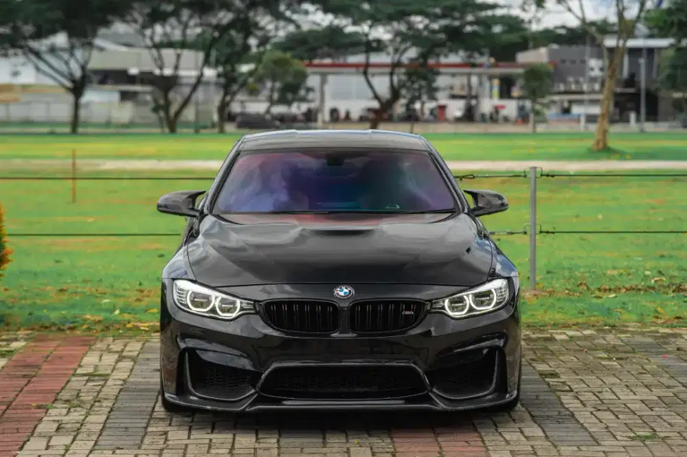 BMW M4 F82 AT 2015 Good Condition