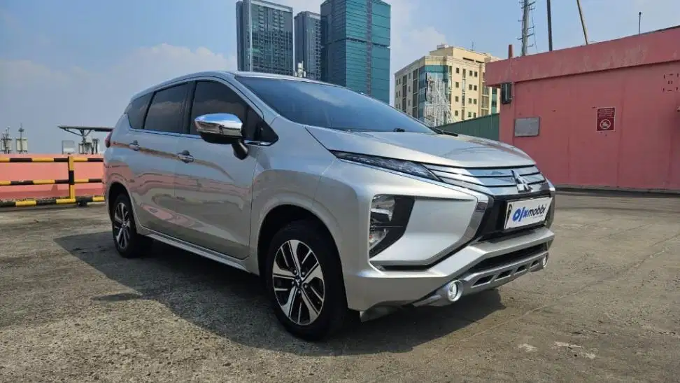 Pajak Panjang - Mitsubishi Xpander 1.5 Ultimate Bensin-AT 2019
