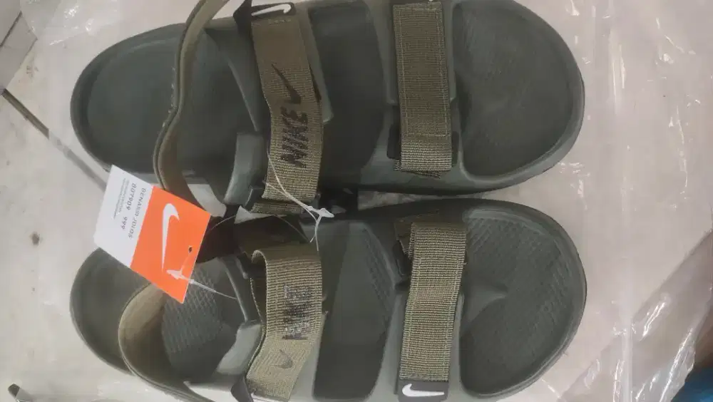 Sepatu Sendal Nike