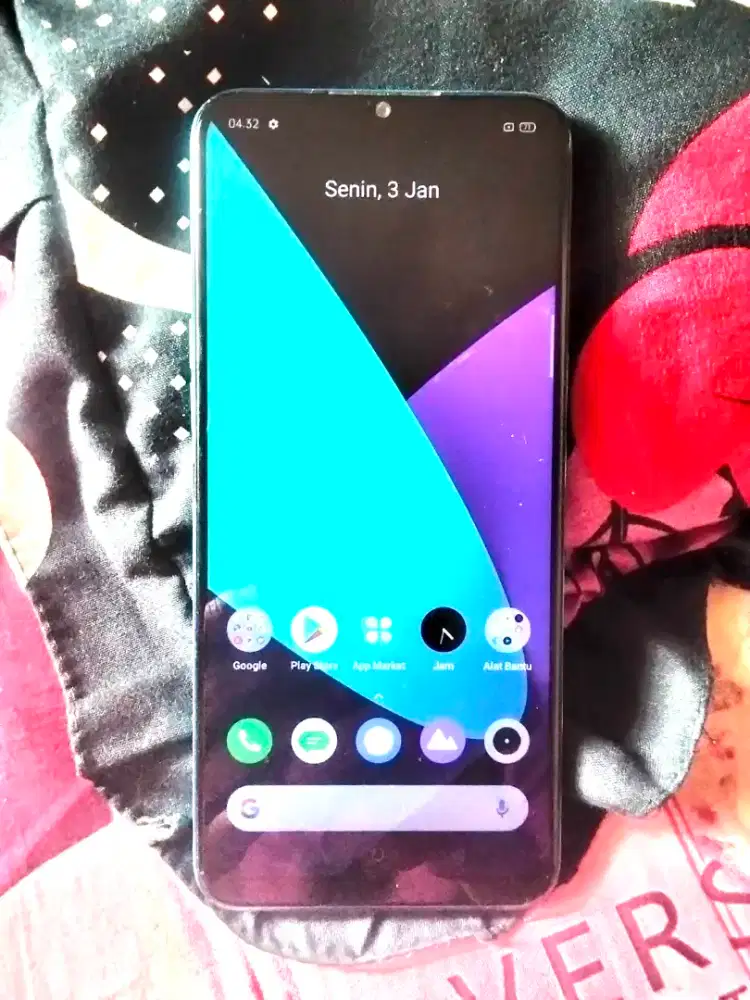 Realme 5i 4/64 hp cas