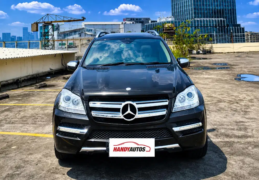 Mercedes Benz GL500 2011 Automatic Hitam Metalik