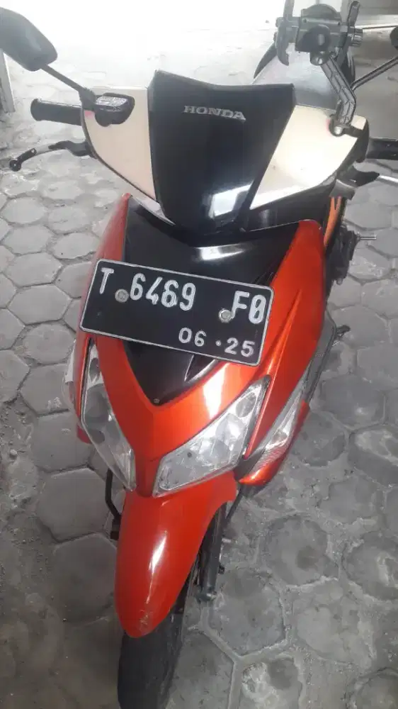 Vario THN 2007 plat T Karawang