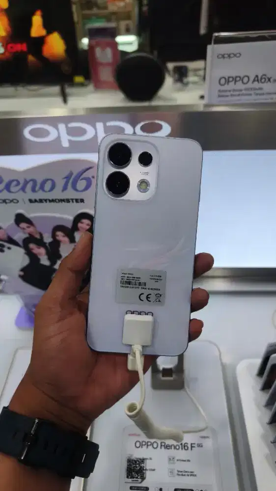 OPPO RENO 16F CICILAN 0%