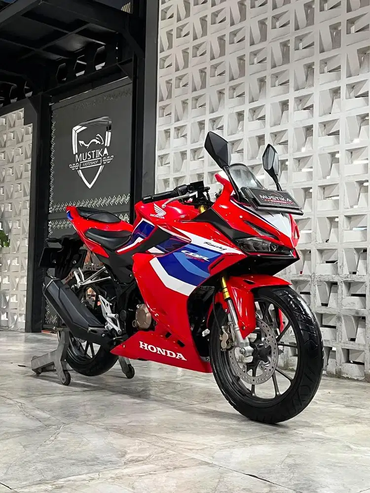Stok Terbatas!!Honda CBR 150 th 2023 - Ayu Mustika