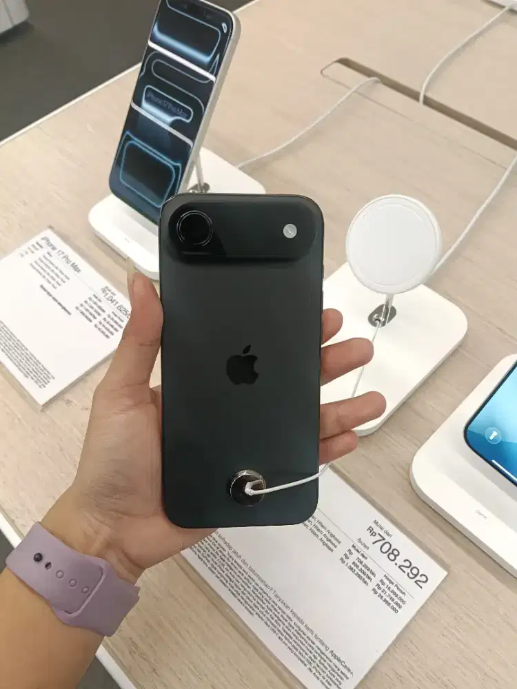 Cicilan iPhone Air