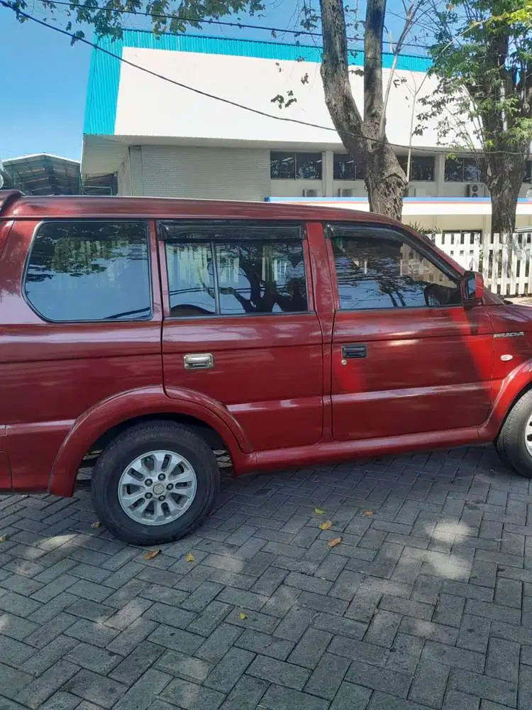 Mitsubishi Kuda 2004 Bensin