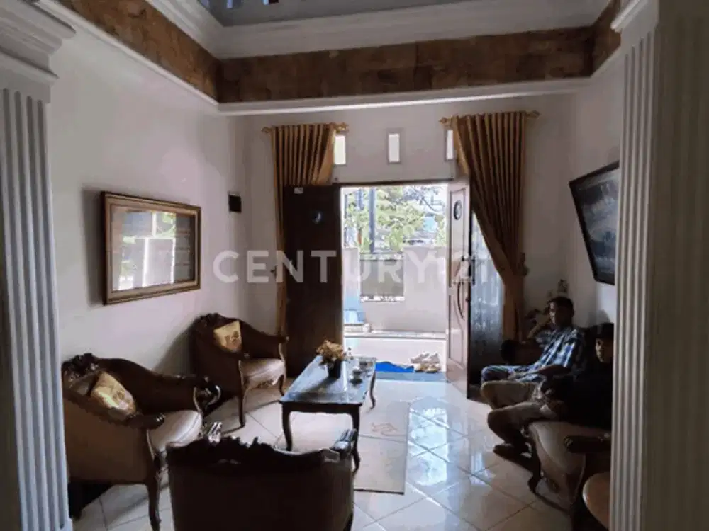 Rumah Bagus 2 Lantai Di Rawamangun Jakarta Timur S7532