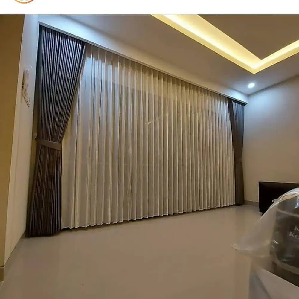 Gorden Vertikal/Vertical Blinds Roll/Roller Krey Wallpaper Dinding 3D