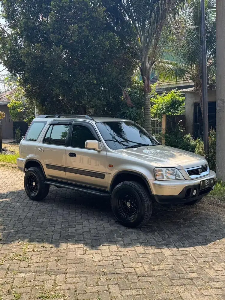 Honda CRV Gen 1 th 2001 mobil KalCer