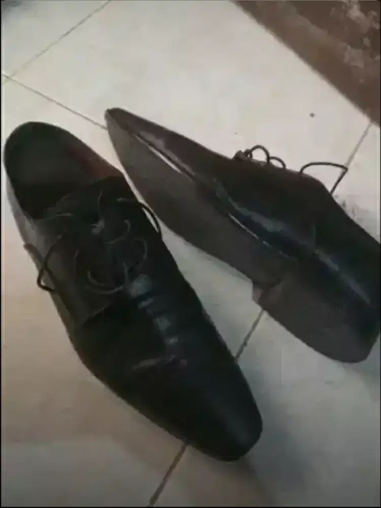 Sepatu kulit  pedro