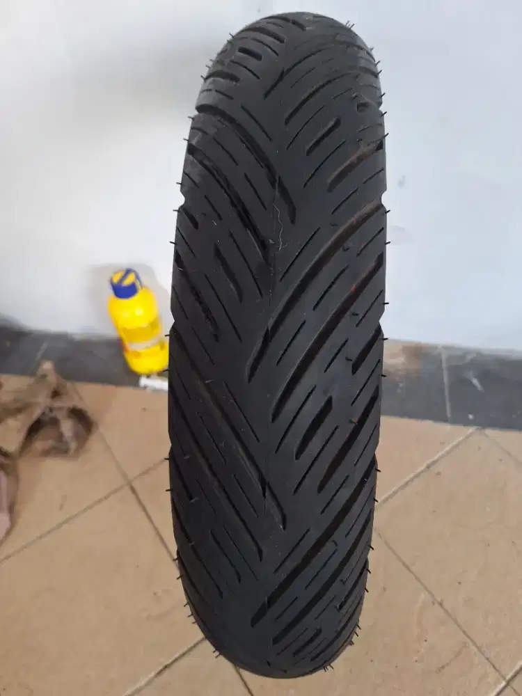 Ban tubeless  Federal 90/80 Ring 14