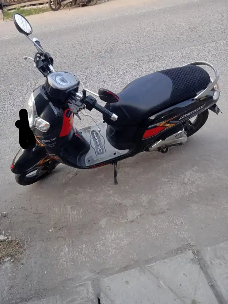 Honda Scoopy 2019
