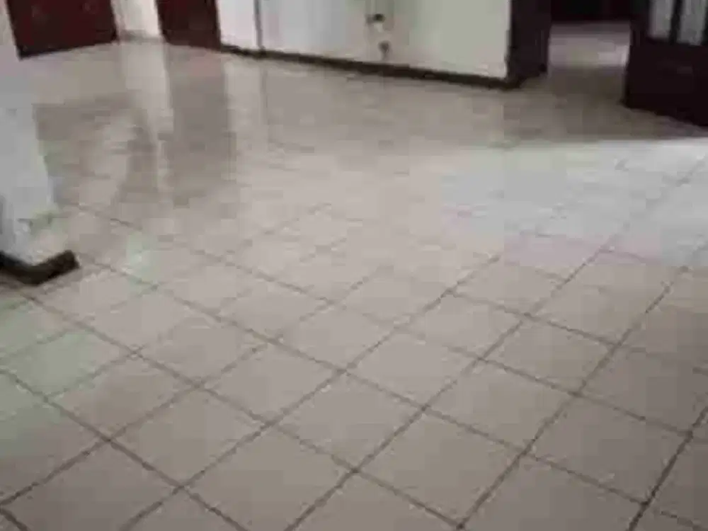 Disewakan Rumah Luas Area Ciwastra Sekat Ke Buahbatu