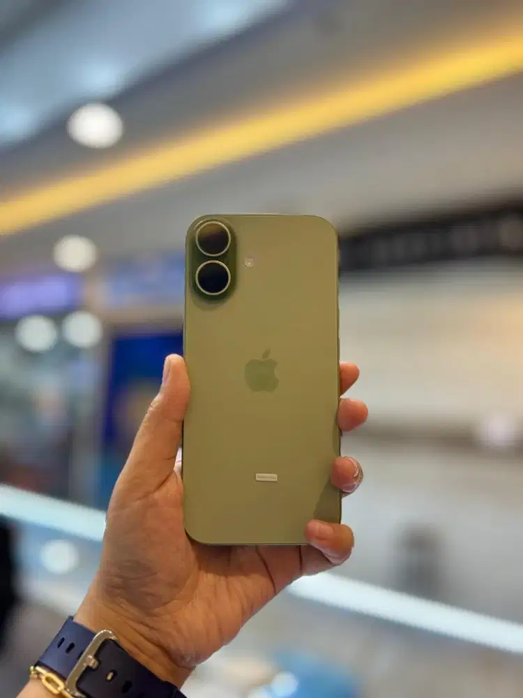 Kredit Iphone 17 256GB Second IBOX