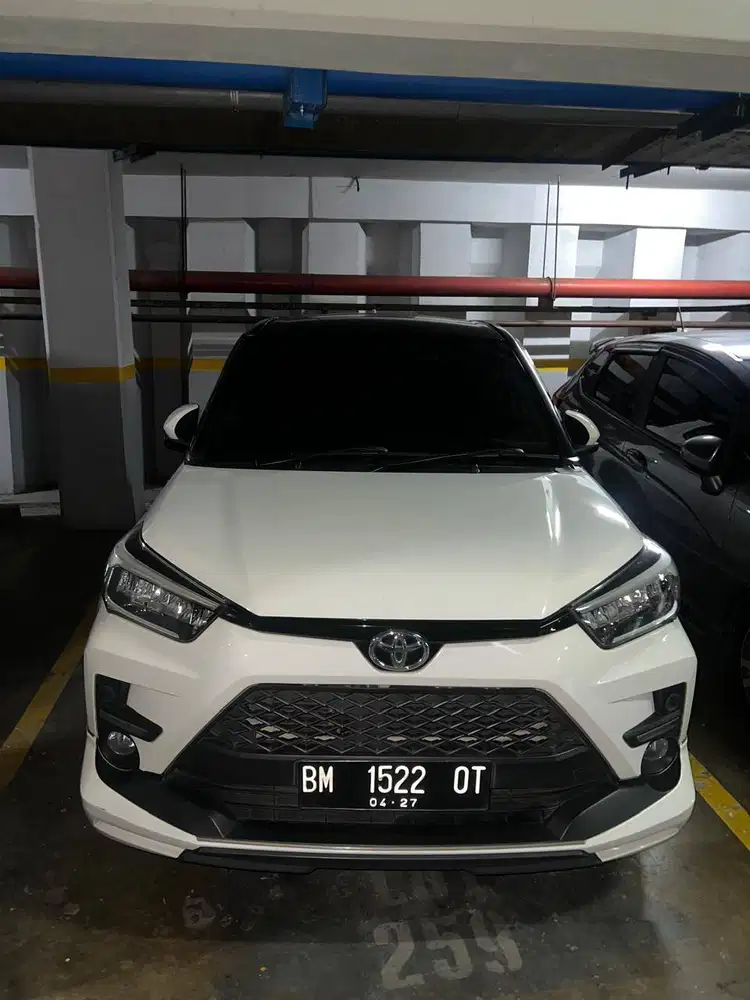 Mobil Toyota Raize Tahun 2022