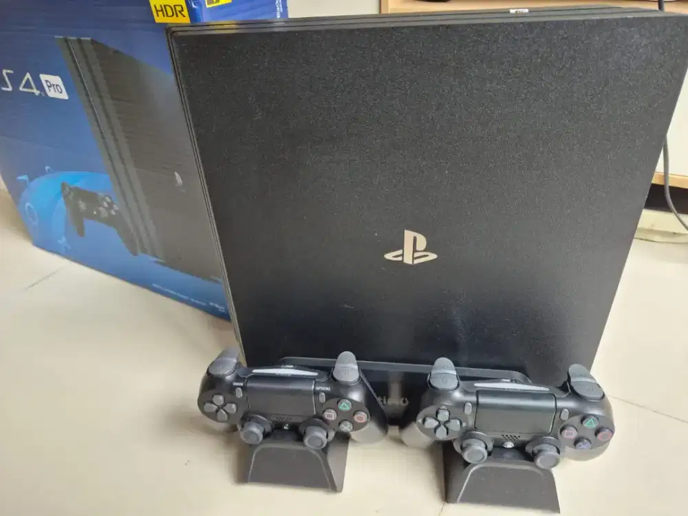 PlayStation 4 PS4 PRO seri 72xx  Pro 1TB