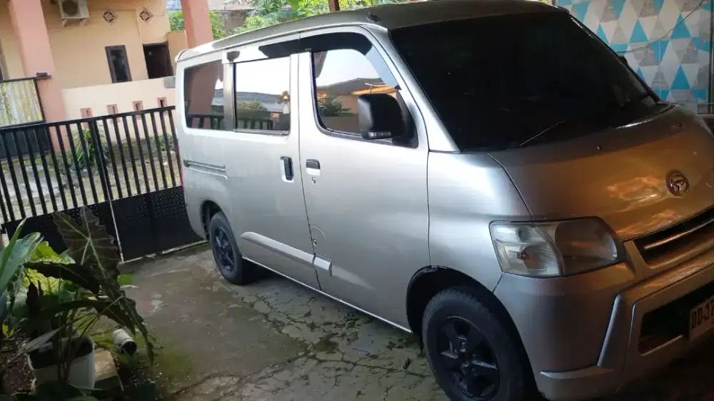 Jual Mobil Daihatsu Grand Max