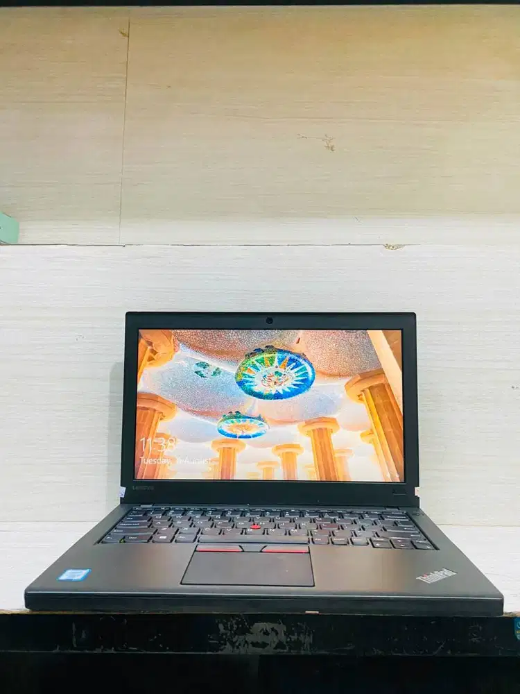 Lenovo Thinkpad X260 Intel core I5 Gen 6 Ram 8GB SSD 256GB