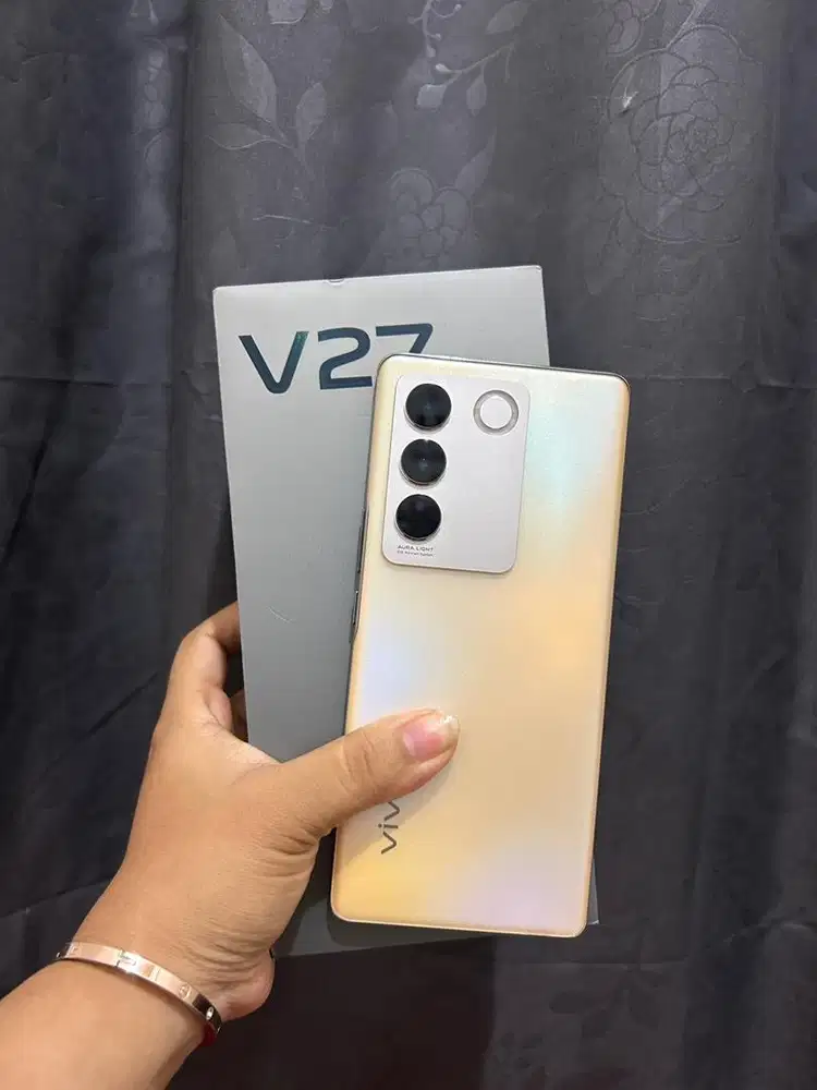 Vivo V27 5G Ram 8+8/256