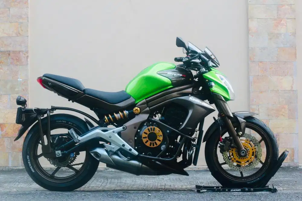 Kawasaki ER6n, KTM Duke 390, KLX D-Tracker, Versys 250