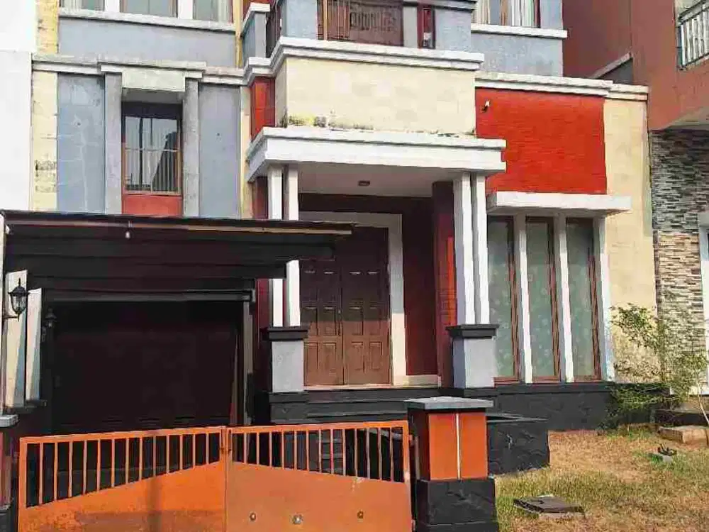 Termurah - Rumah 2½ lantai di cluster Gading Park View - Kelapa Gading