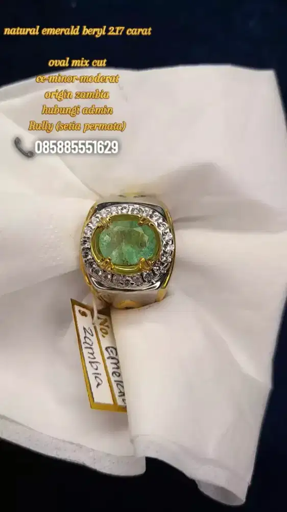 Natural emerald beryl