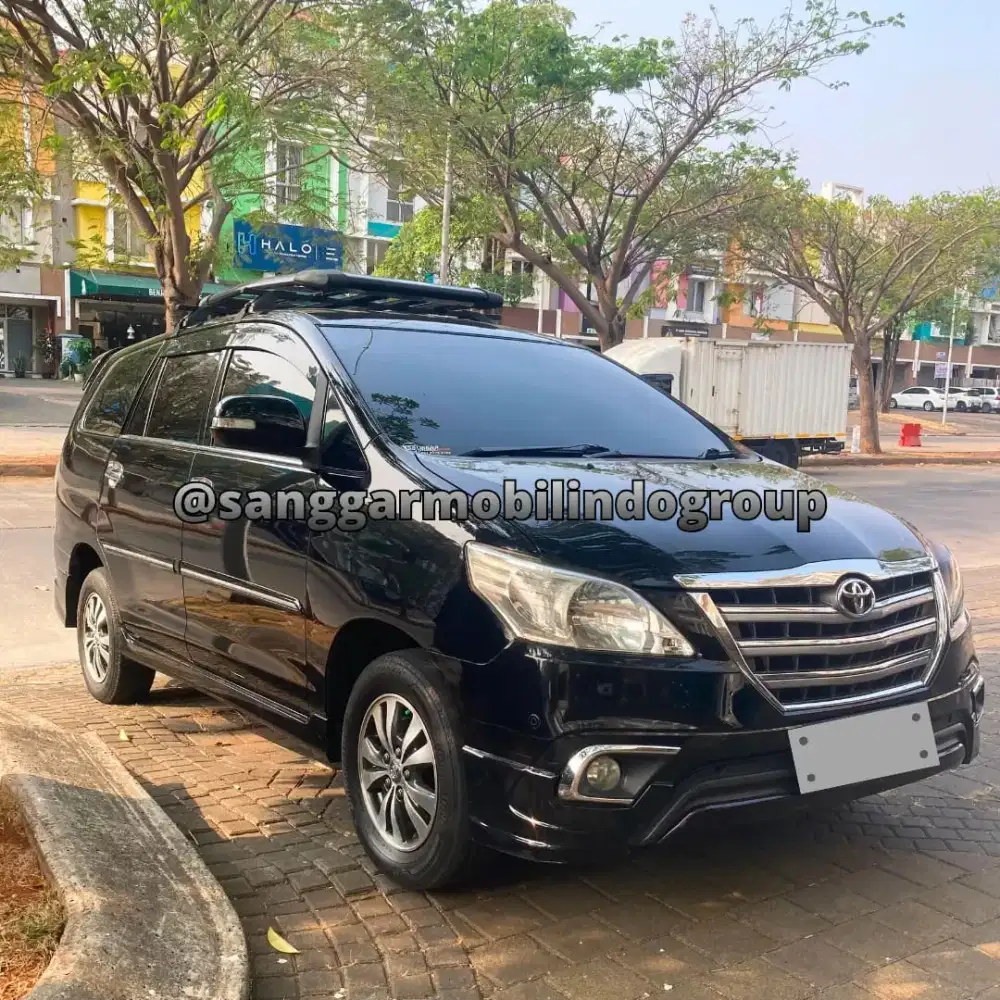 Toyota kijang Innova V Luxury m/t '15. Tgn ke 2. OTR 175 JT