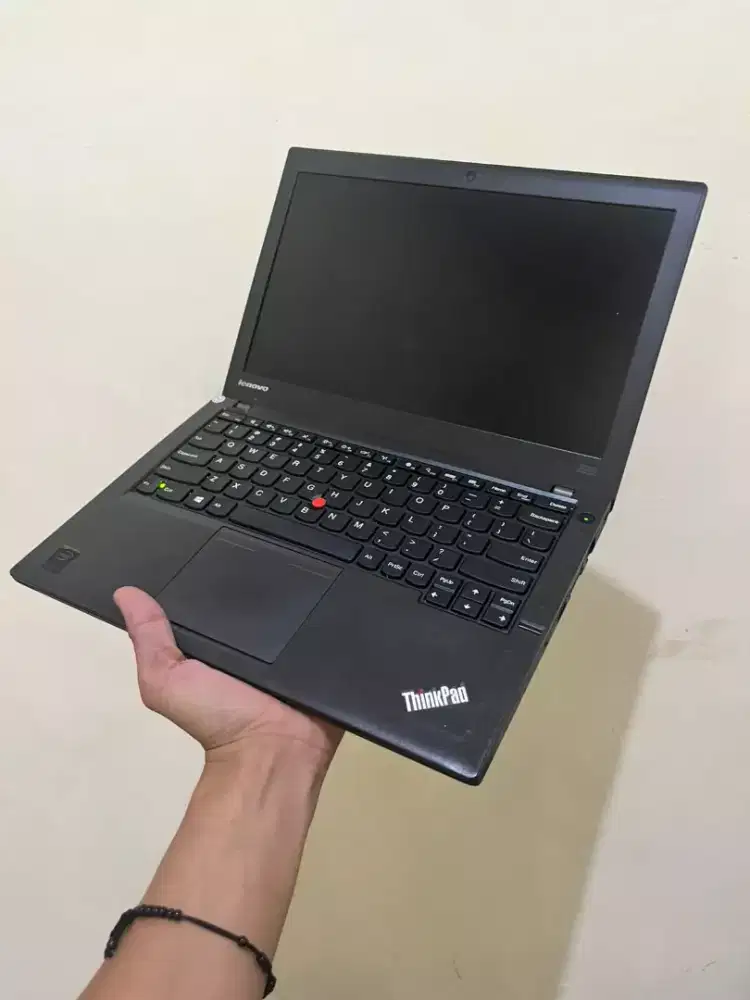Laptop Thinkpad Intel core i5 RAM 8GB SSD 512 gb