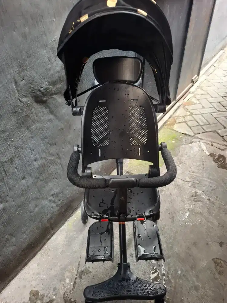 Stroler baby hitam