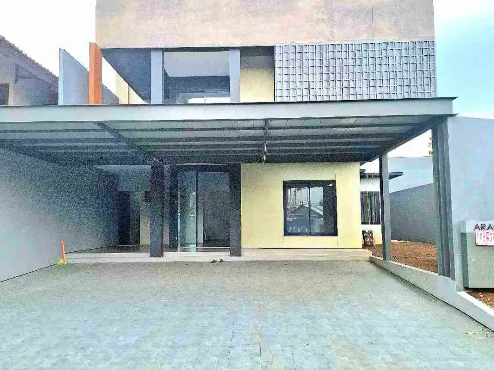 Rumah Mewah Brand New Siap Huni dalam Kawasan Southcity