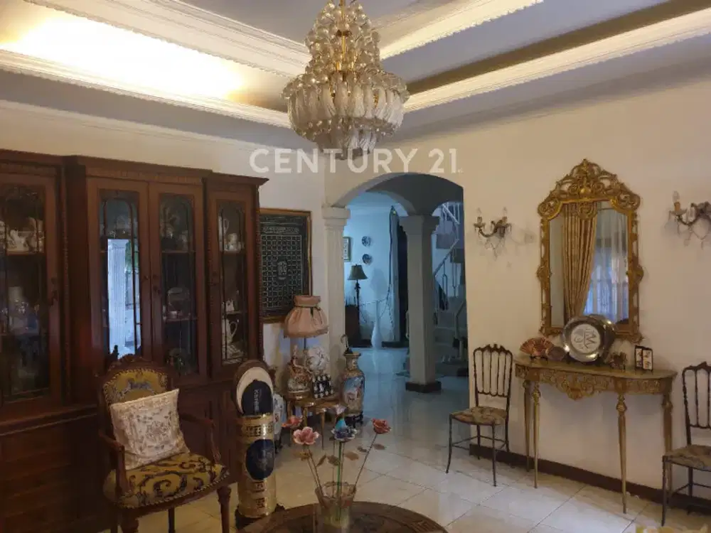 Rumah Tinggal Hoek 2 Lt Di Kayumas, Pulogadung, Jakarta S9599