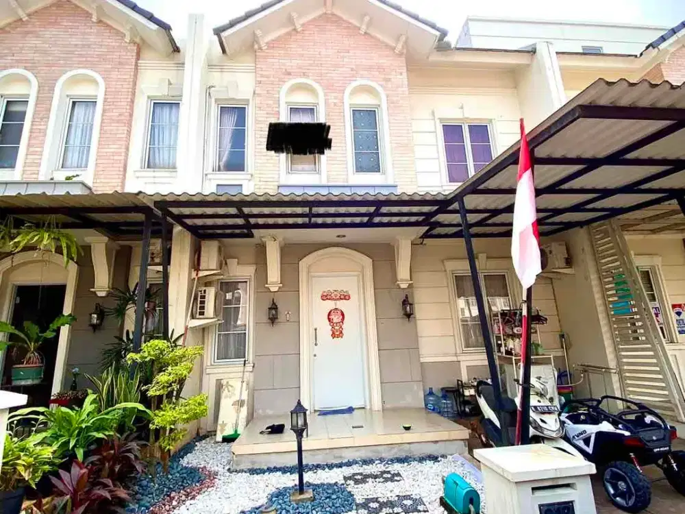 Rumah Cantik 2 Lantai Siap Huni Berlokasi Di  Cluster Azura, Vanya Park Bsd City