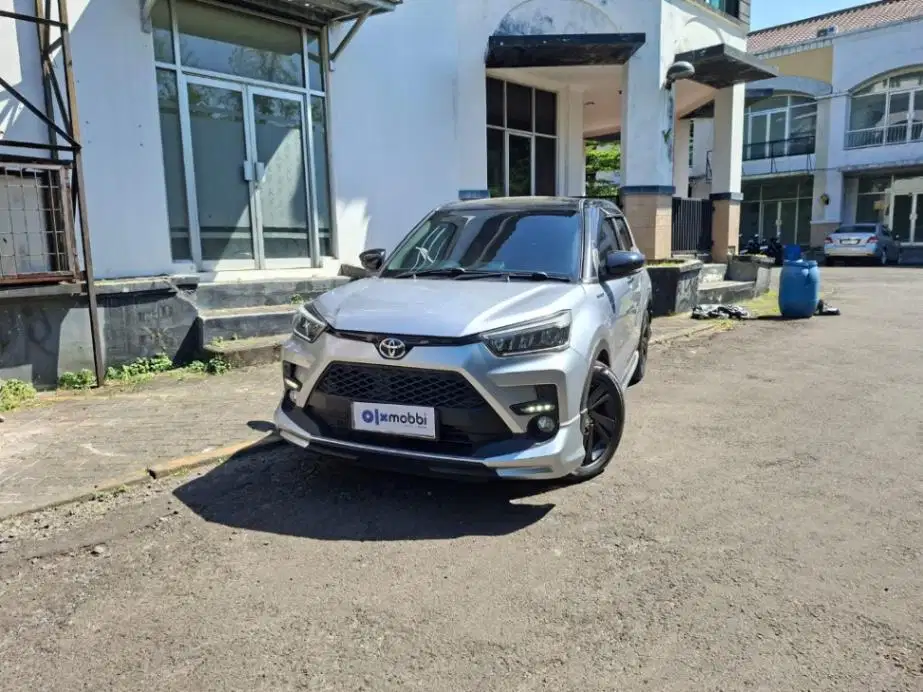 Toyota Raize 1.0 T GR Sport Two Tone Bensin AT 2021