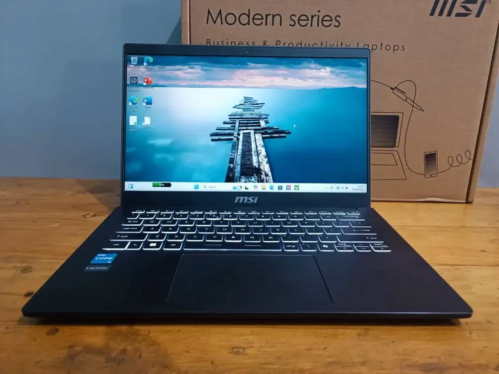 MSI Modern 14 C12MO Core i3 1215 8GB 256GB SSD FHD BLIT IPS