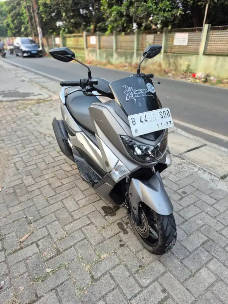 Dijual Yamaha nmax old tahun 2017 surat lengkap