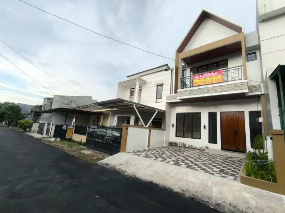 Dijual Rumah 100% Baru 4 Kamar SIAP HUNI Sentul 1 Km Dari Aeon Mall Sentul City