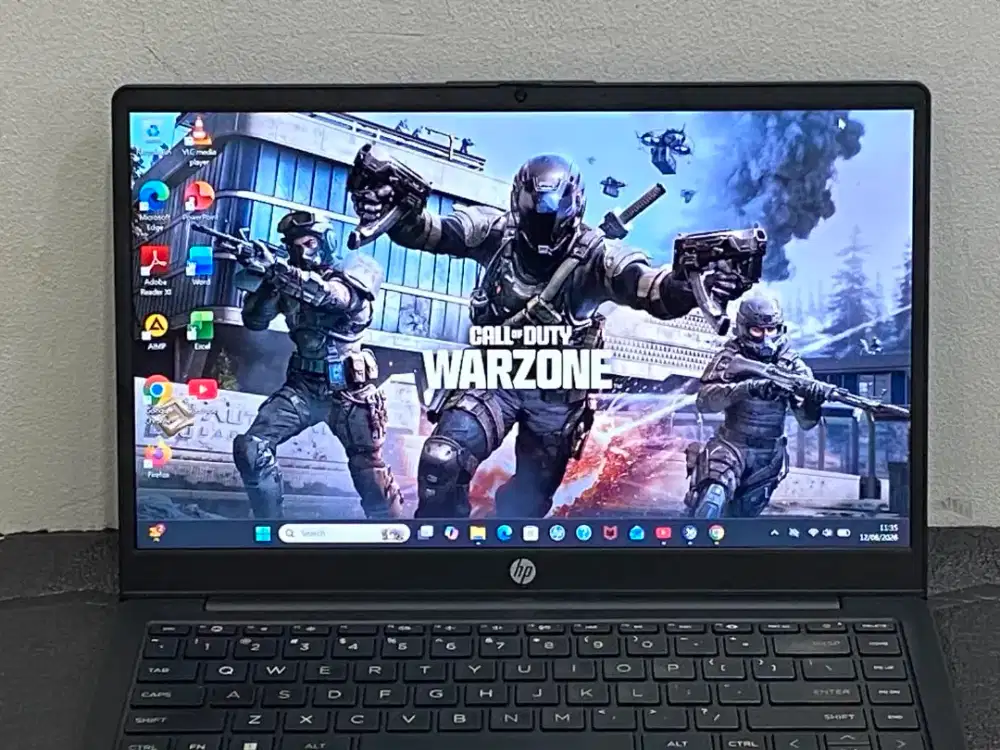 Laptop : HP 14-em0xxx AMD Ryzen 5 7520U RAM 8GB/SSD 512GB