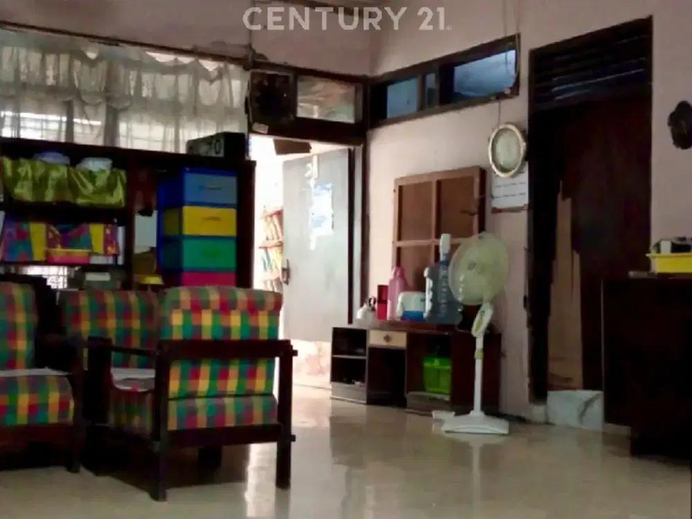 Rumah Lama Hitung Tanah Di Kayumas Pulogadung Jakarta S9539