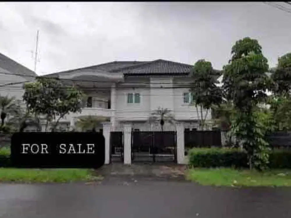 DIJUAL MURAH!! Rumah Mewah Siap Huni Berlokasi Di JAKARTA BARAT (hitung tanah kavling)