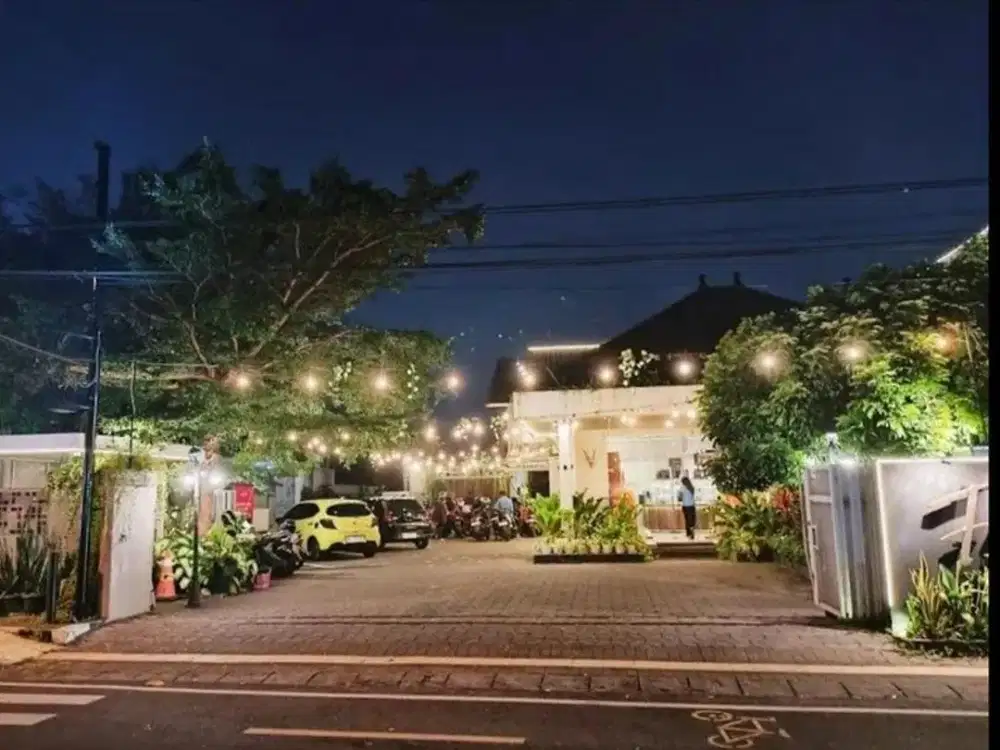 Ruang Usaha Luas Dekat Tugu Jogja, Cocok untuk Bisnis & Kantor