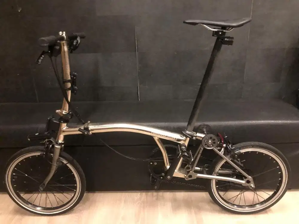 Dijual sepeda lipat brompton