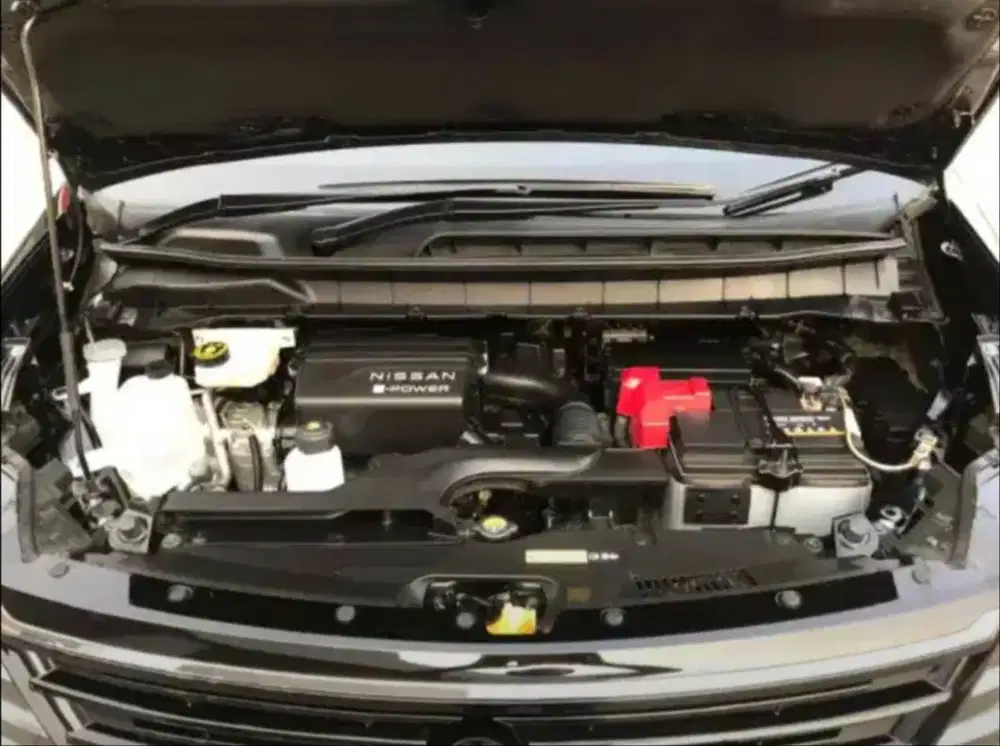 {GRADE A} Originil 2025 Serena e-Power Km 22rb Pjk 6/2027 Garansi ATPM