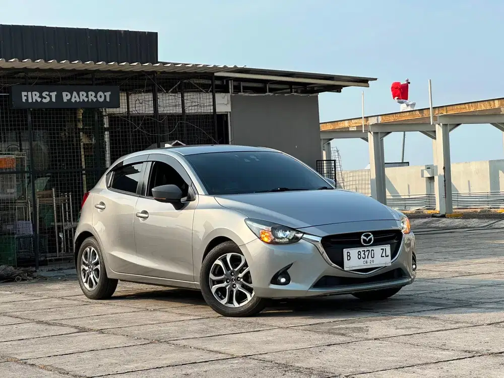 PALING DICARI !! DP20jt MAZDA 2 GT MATIC 2018 !! PALING MURAH !! HOT !