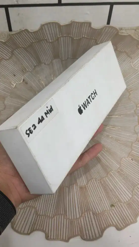 iWatch SE gen 2 new segel. 44MM. Siap pakai