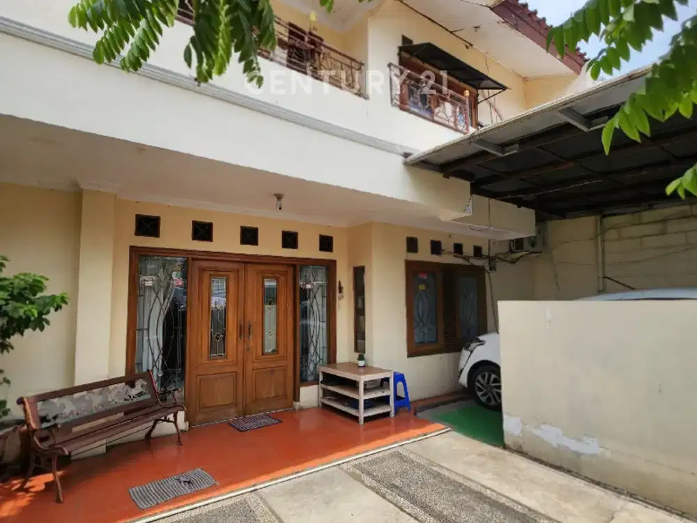 Rumah 2 Lantai Strategis Untuk Usaha Di Pisangan Lama S9294