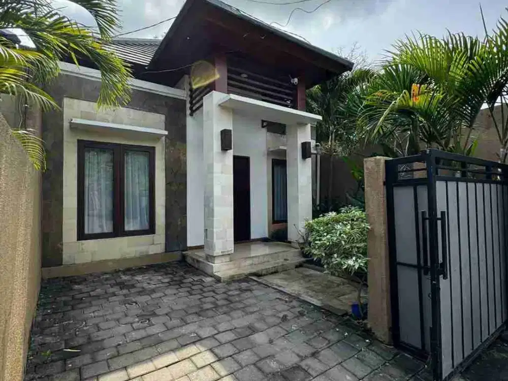 Rumah Semi Villa Ready Unit Fully Furnished, Fasilitas Kolam Renang Kompleks @Nusa Dua, Badung dekat Pantai2 Selatan dan Toll Nusa Dua