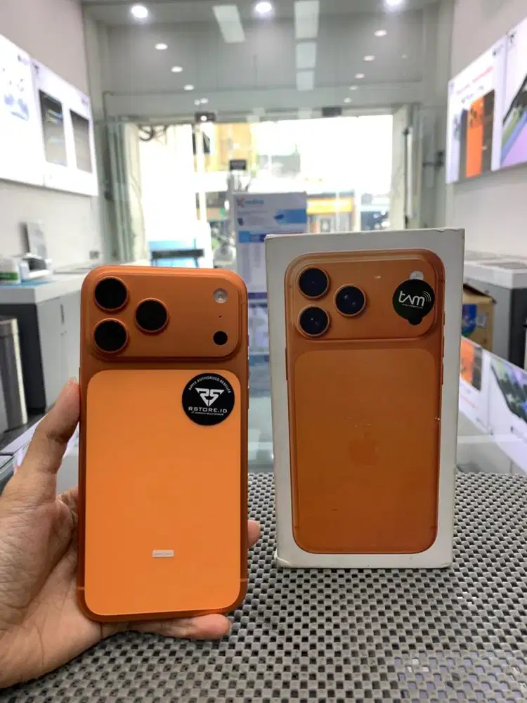 iPhone 17 Pro Max 512Gb Fullset, Garansi Resmi iBox 8 Bulan