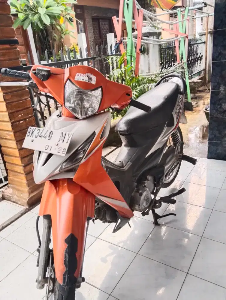 Dijual honda revo